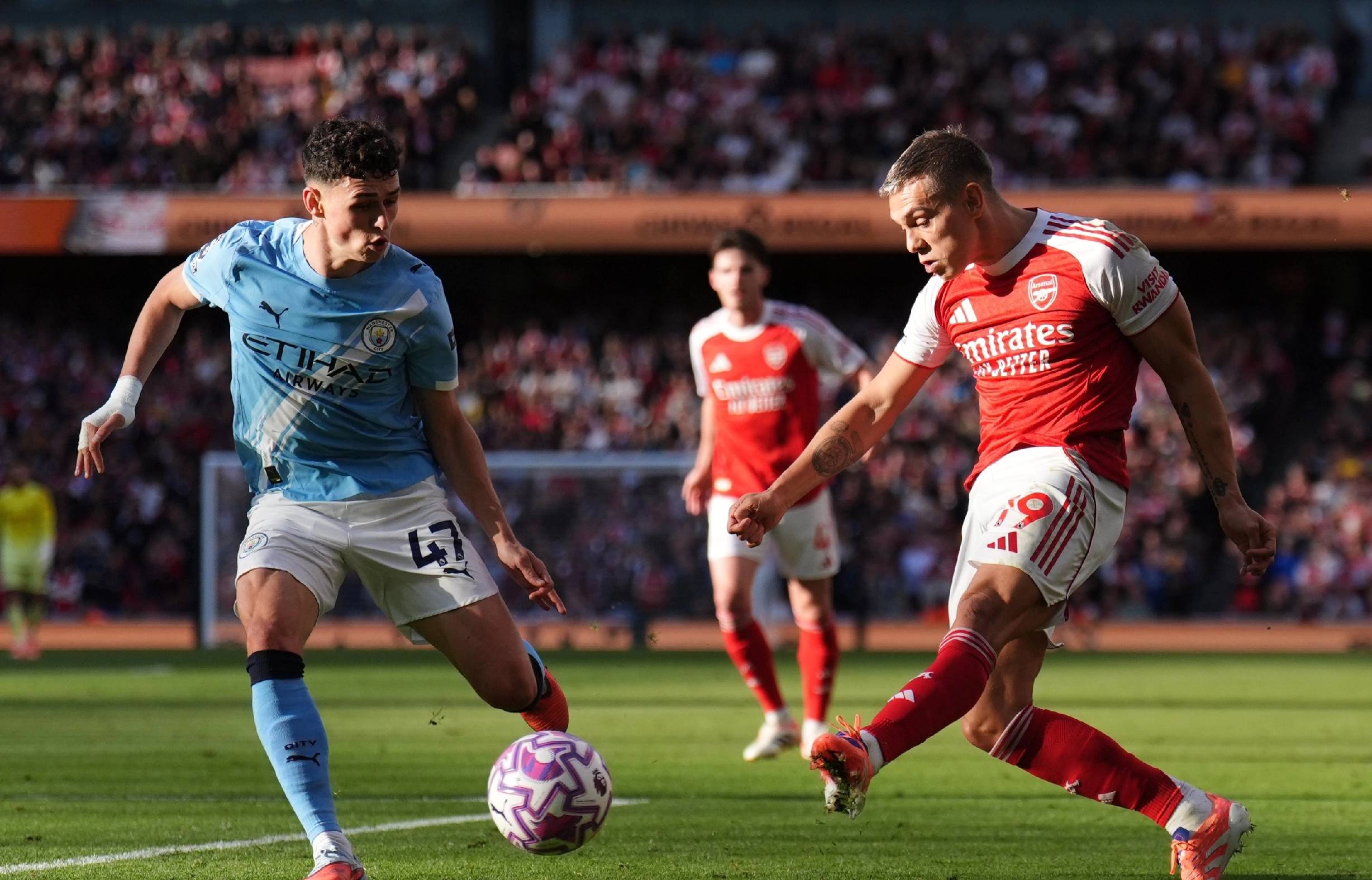 霍尔：切尔西球迷一直对我很好，对阵蓝军目标全取三分（霍尔：切尔西球迷待我不薄，战蓝军力求拿满三分）