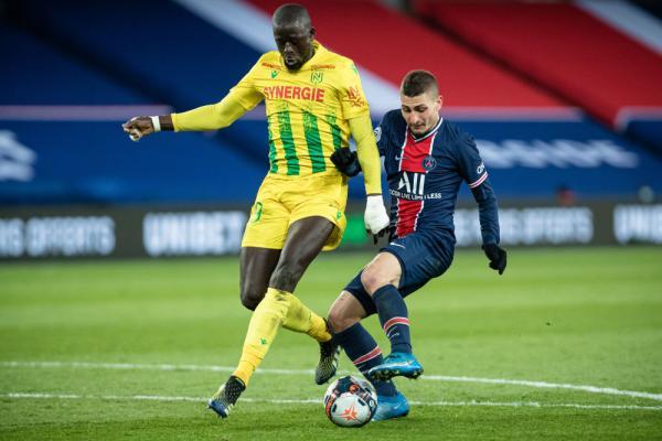 罗马诺：弗拉霍维奇在康复中，目前未与AC米兰达成任何协议（罗马诺：弗拉霍维奇恢复中，尚无与AC米兰的任何协议）