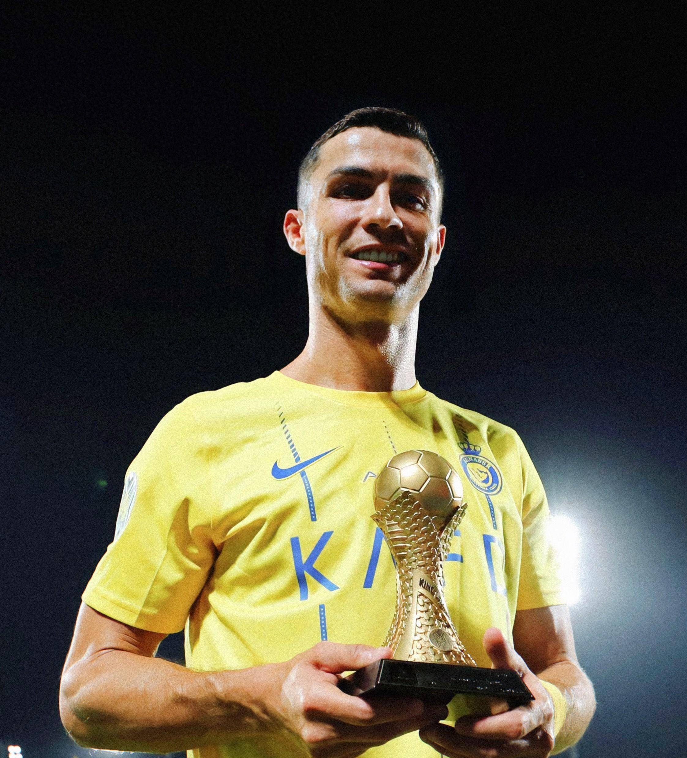 火箭状元秀哈登带队险胜国王（状元秀哈登率领火箭险胜国王）