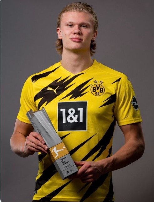 足球英超争冠形势复杂，六队仍有希望（英超争冠形势扑朔迷离 六队仍具夺冠希望）