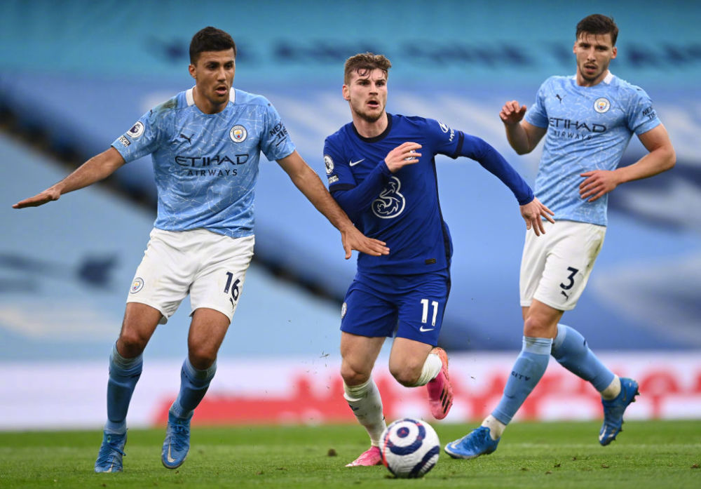 意媒：因机场跑道结冰，尤文全队与远征球迷被困挪威（意媒称挪威机场跑道结冰致尤文全队与远征球迷滞留）